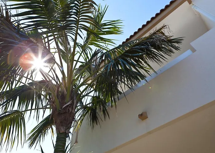 Villa Alice In Puglia Leporano